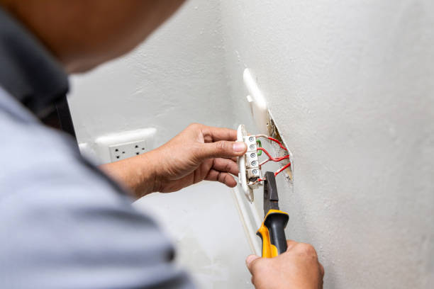 Best Home Electrical Repair  in East Riverdale, MD